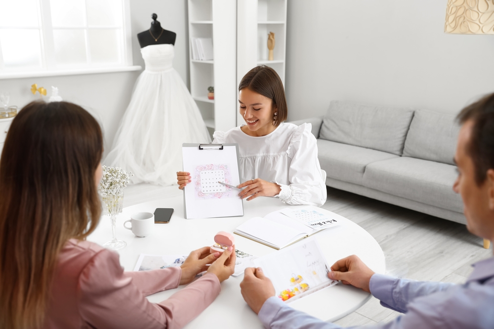 10 reasons you need a wedding planner