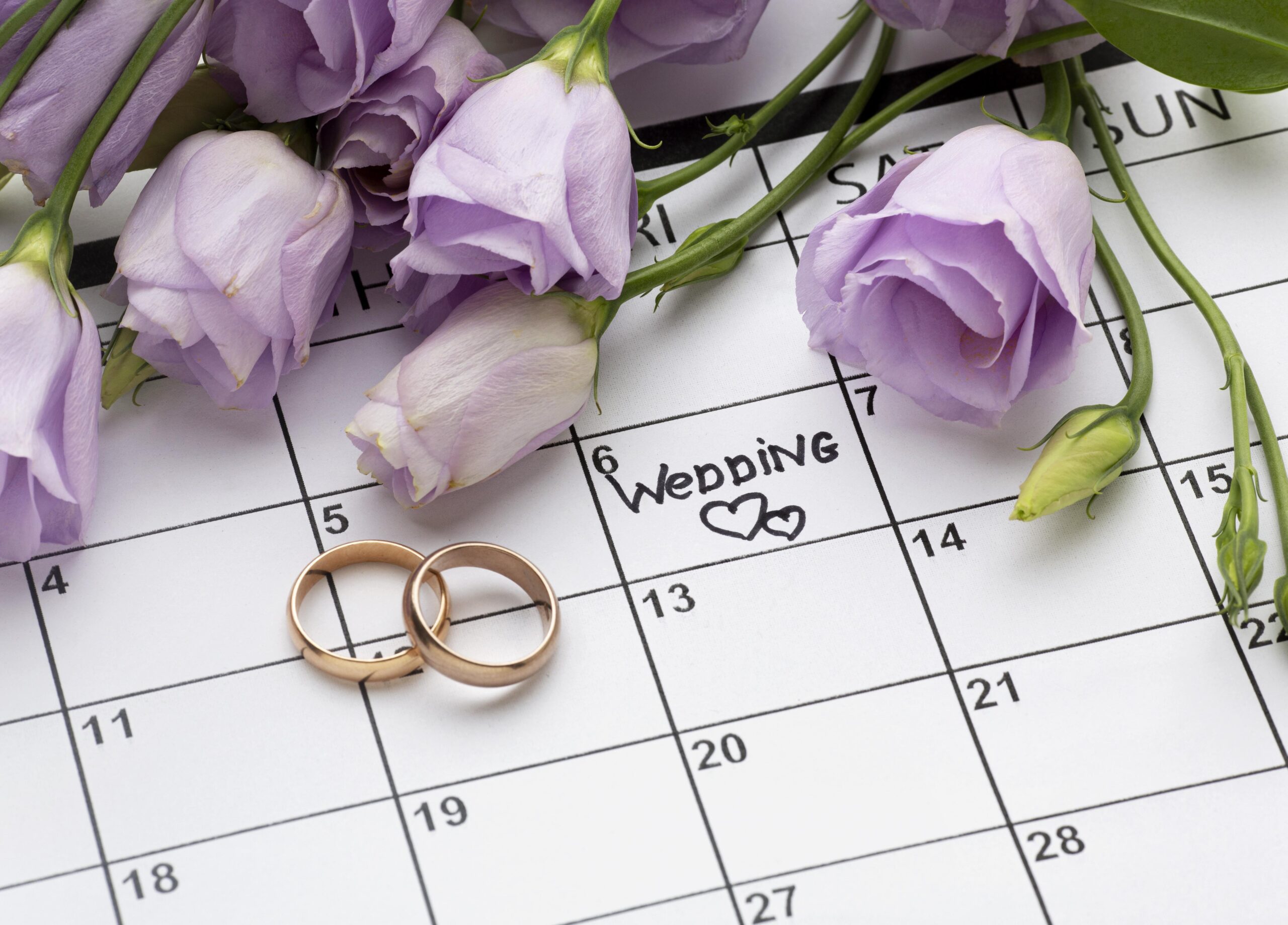 Step-by-Step Guide to a Courthouse Wedding 